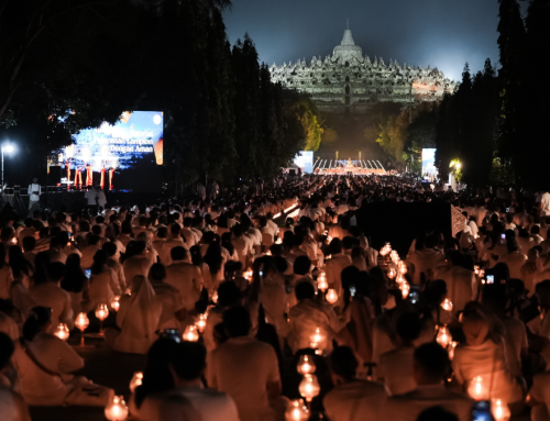 Festival Lampion Perayaan Waisak Borobudur 2025